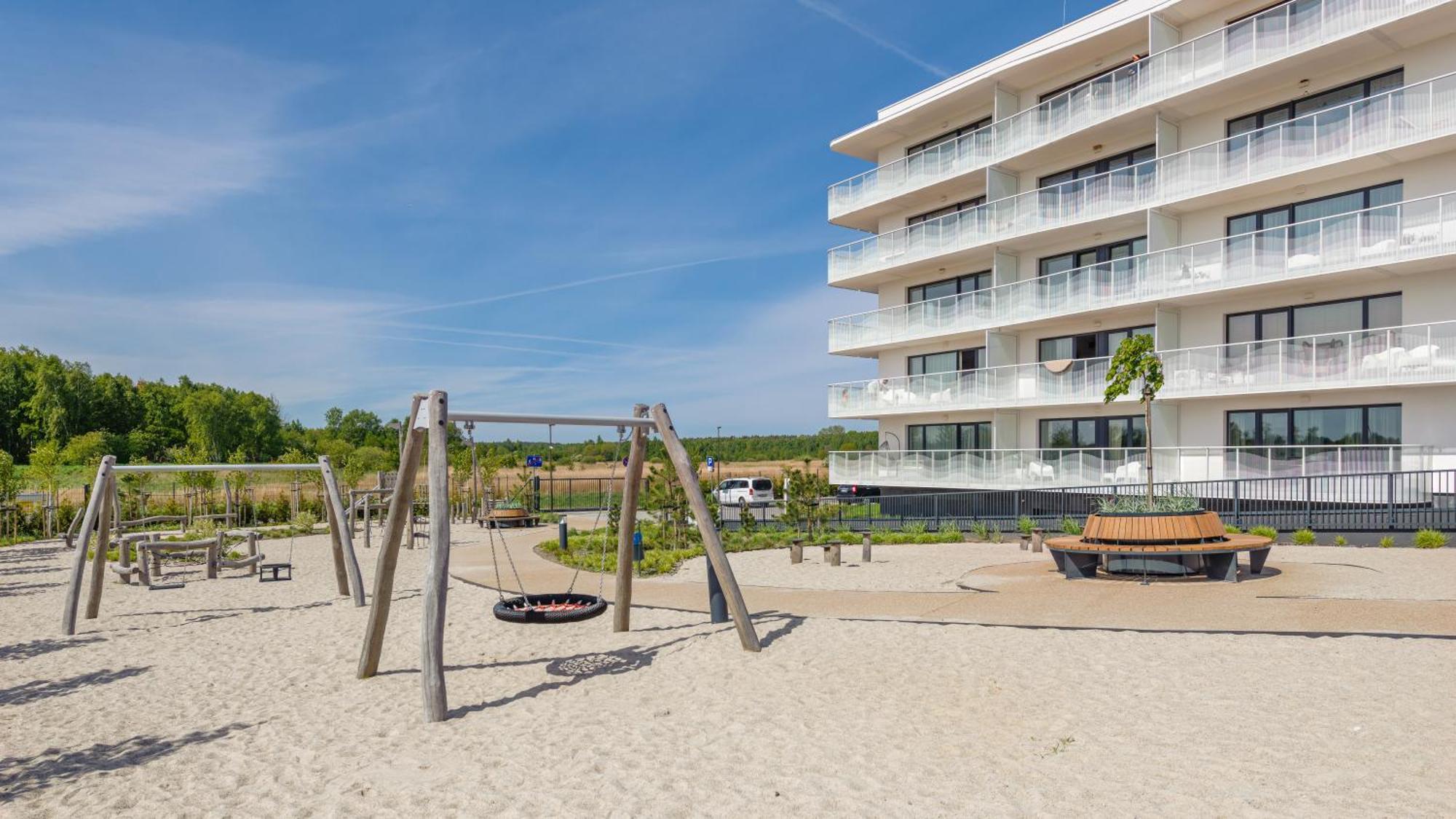 Apartamenty Z Basenem-Polanki Aqua - Holiday City Kołobrzeg Exteriör bild